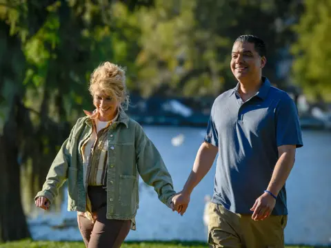 2026 Orlando Refresh day morning Hispanic family / Lifestyle Photo 8256x5504