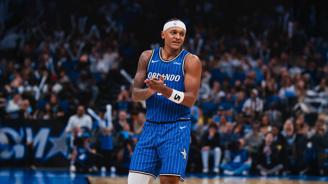 A player at an Orlando Magic game.
